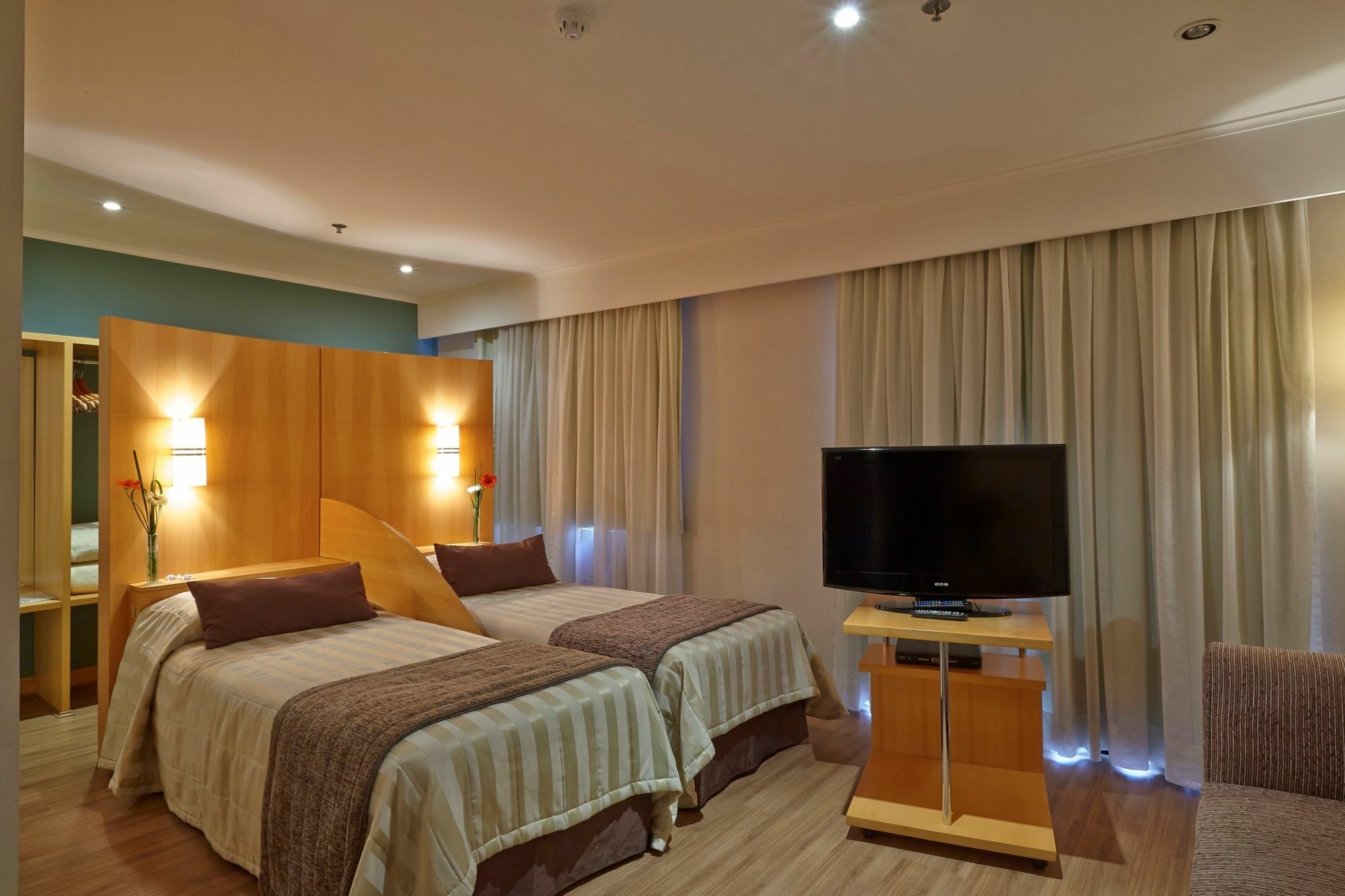 Slaviero Sao Paulo Ibirapuera Hotel Екстериор снимка